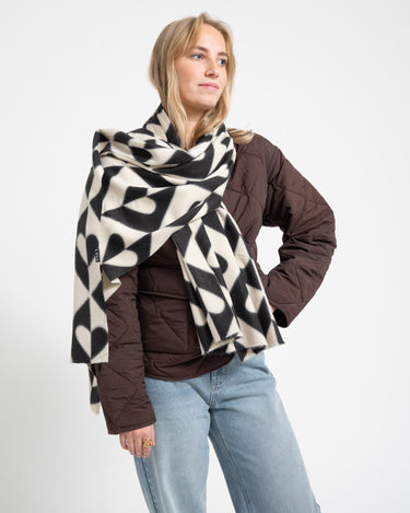 Scarf Harlequin Heart Black - Things I Like Things I Love