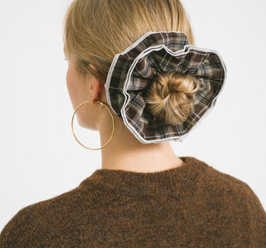Scrunchie Checked Brown - Things I Like Things I Love