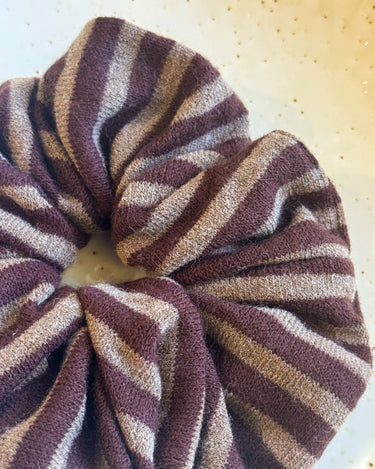 Scrunchie Knitted Brown Stripy - Things I Like Things I Love