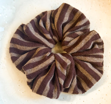 Scrunchie Knitted Brown Stripy - Things I Like Things I Love