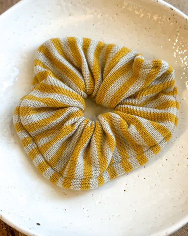 Scrunchie Knitted Yellow Stripy - Things I Like Things I Love