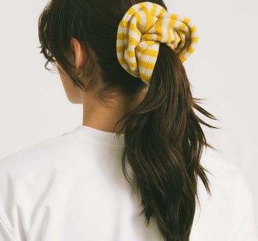 Scrunchie Knitted Yellow Stripy - Things I Like Things I Love
