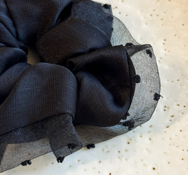Scrunchie Mesh Polkadot Black - Things I Like Things I Love