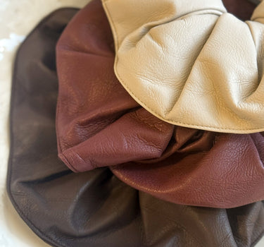 Scrunchie PU Checked Brown - Things I Like Things I Love