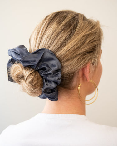 Scrunchie Shimmer Blauw - Things I Like Things I Love
