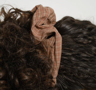 Scrunchie Small Check Brown - Things I Like Things I Love