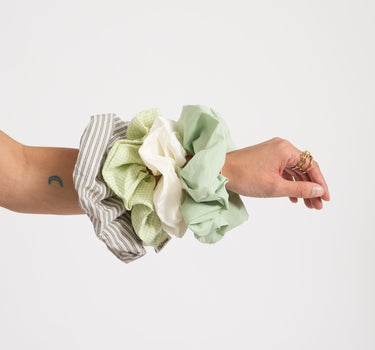 Scrunchie Summer Beige Stripe - Things I Like Things I Love
