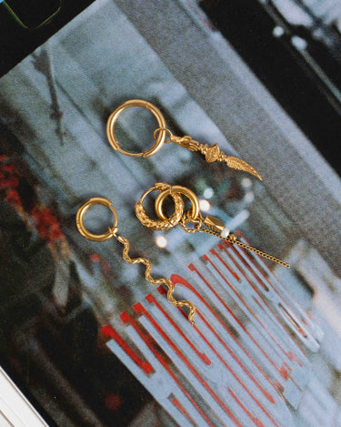 Set Of 2 Earrings Eyecatcher Hoop Gold - Things I Like Things I Love