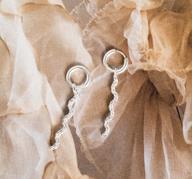 Set Of 2 Hoop Waves Silver - Things I Like Things I Love