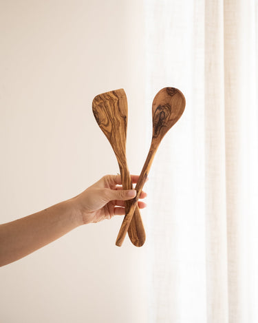 SET OF 2 - Kitchen Spoon Ollie Olive Wood - Things I Like Things I Love