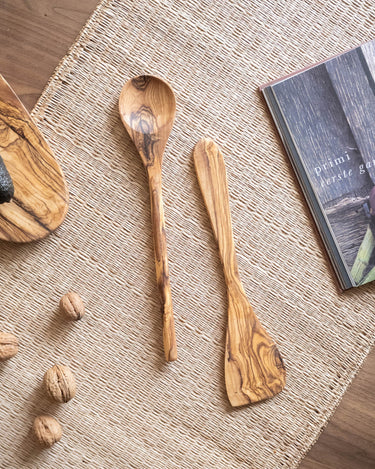 SET OF 2 - Kitchen Spoon Ollie Olive Wood - Things I Like Things I Love