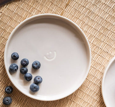 SET OF 2 - Plate Enjoyable Smile - Things I Like Things I Love