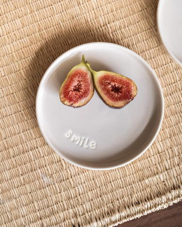 SET OF 2 - Plate Enjoyable Smile - Things I Like Things I Love