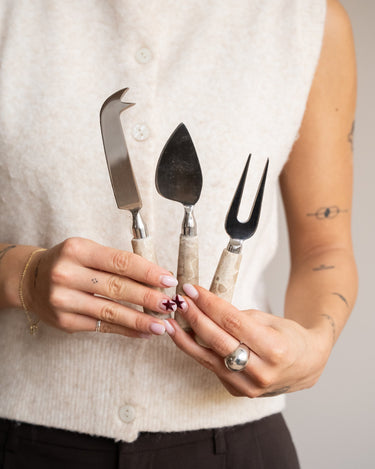 SET OF 3 - Cheese Knives Marble Beige - Things I Like Things I Love