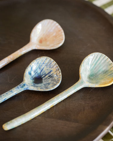 SET OF 4 - Spoon Shell Ceramic - Things I Like Things I Love