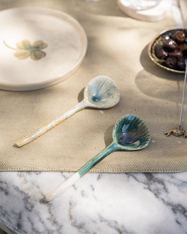SET OF 4 - Spoon Shell Ceramic - Things I Like Things I Love