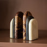 SET VAN 2 - Bloomingville Boekensteun Vani Marmer - Things I Like Things I Love