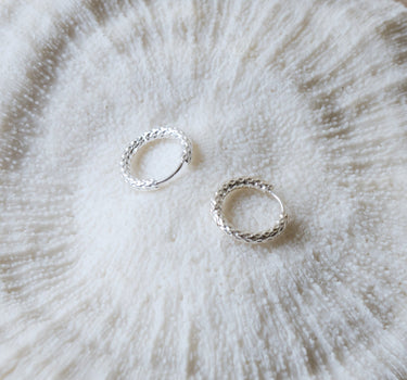 Set van 2 Hilly Hoop Earrings Silver - Things I Like Things I Love