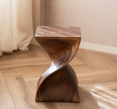 Side Table Muhan Wood - Things I Like Things I Love