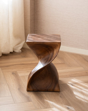 Side Table Muhan Wood - Things I Like Things I Love