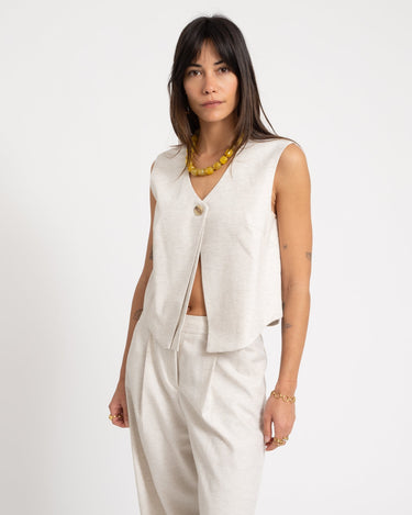 Siva Structured Vest Feather Gray Structured - Things I Like Things I Love