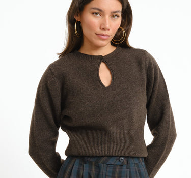Sloan O-Neck Keyhole Knit Chocolate Bruin - Things I Like Things I Love