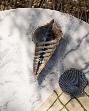 Small Plate Amaillee Shell - Things I Like Things I Love