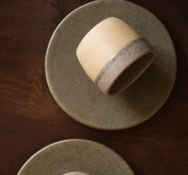 Small Plate Arenito Olive Green - Things I Like Things I Love