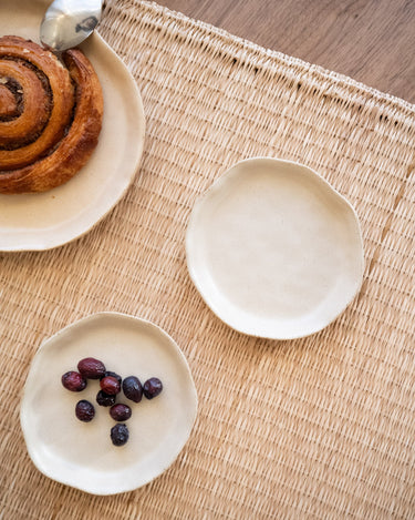 Small Plate Eva Ceramic - Things I Like Things I Love