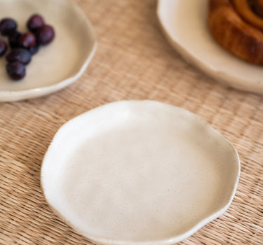 Small Plate Eva Ceramic - Things I Like Things I Love