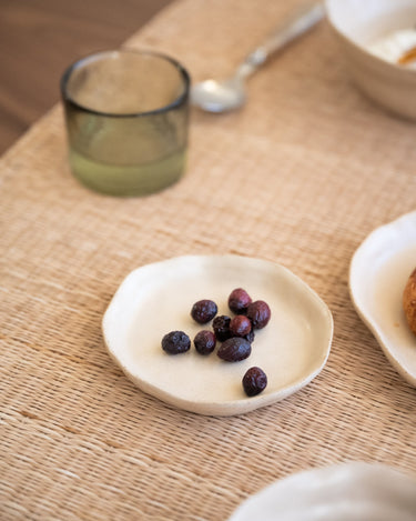 Small Plate Eva Ceramic - Things I Like Things I Love