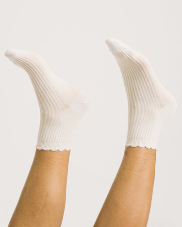 Socks Vivian Short Offwhite - Things I Like Things I Love