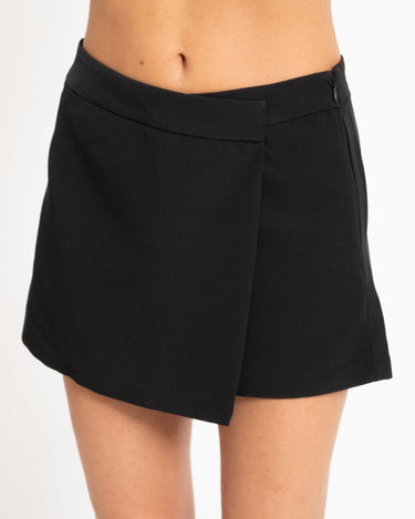 Sofia Skort Black - Things I Like Things I Love