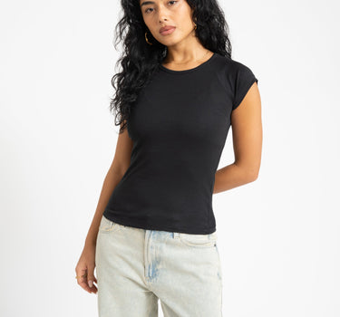 Star Raglan Tee Black - Things I Like Things I Love