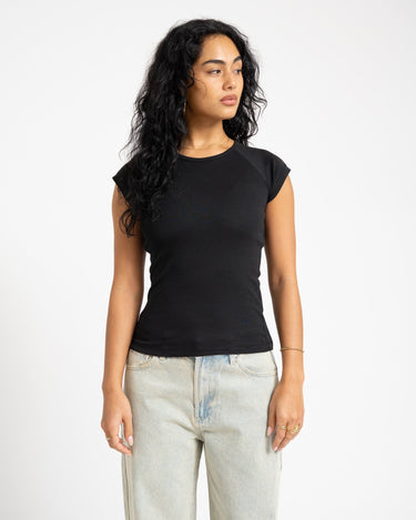 Star Raglan Tee Black - Things I Like Things I Love