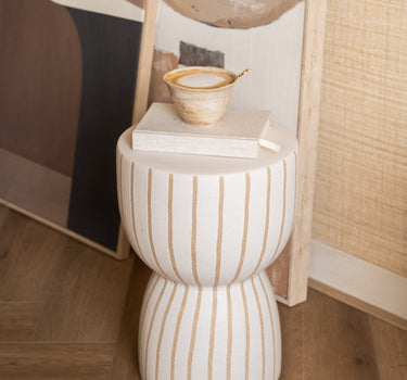 Stool Finara Matte - Things I Like Things I Love