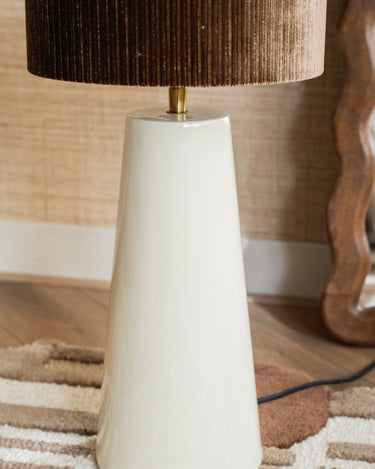 Table Lamp Yelos Flair - Things I Like Things I Love