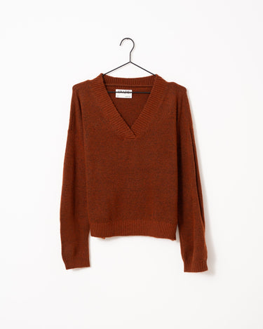 TASSA V - NECK KNIT Brandy Brown - Things I Like Things I Love