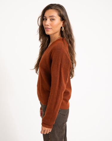 TASSA V - NECK KNIT Brandy Brown - Things I Like Things I Love