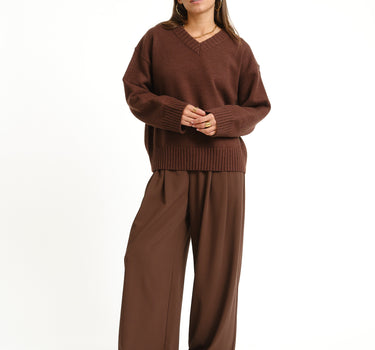 TILTIL Percy V-Neck Pullover Brown