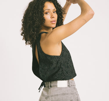 TILTIL Ai - vi Crop Top Black Lace Black - Things I Like Things I Love