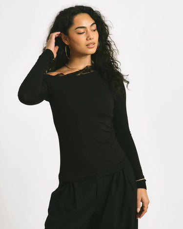 TILTIL Alaya Lace Longsleeve Black - Things I Like Things I Love