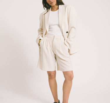 TILTIL Alke Bermuda Off White - Things I Like Things I Love