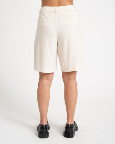 TILTIL Alke Bermuda Off White - Things I Like Things I Love