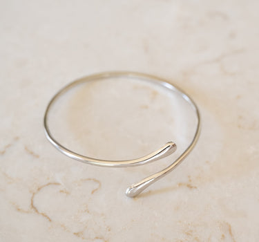 TILTIL Arm Cuff Drippy Silver - Things I Like Things I Love