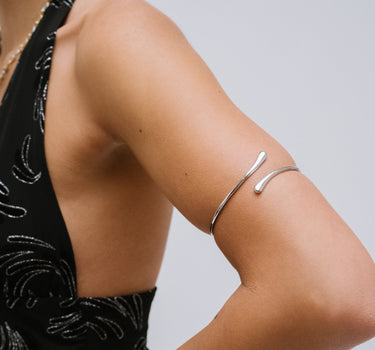 TILTIL Arm Cuff Drippy Silver - Things I Like Things I Love