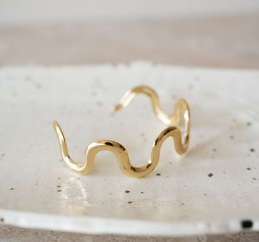TILTIL Bangle Wavy Gold - Things I Like Things I Love