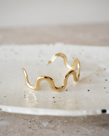 TILTIL Bangle Wavy Gold - Things I Like Things I Love