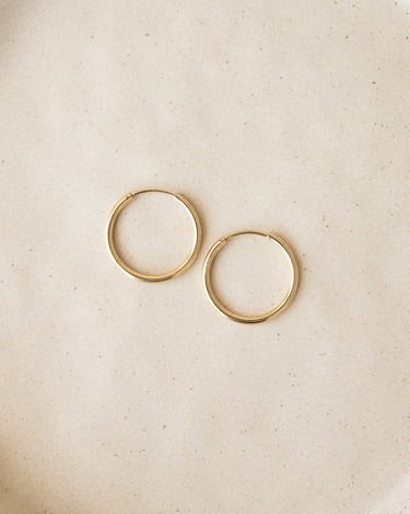 TILTIL Basic Hoop Earrings Goud - Things I Like Things I Love