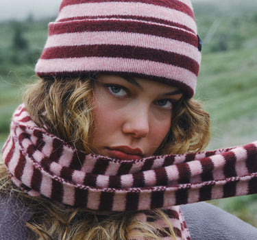 TILTIL Beanie Lou Bordeaux - Things I Like Things I Love